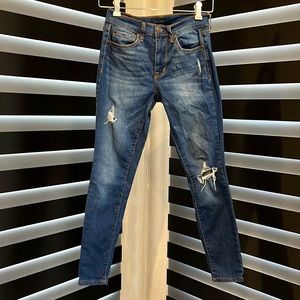 Aeropostale 0 Short blue jeans torn ripped washed out creases high rise stretch